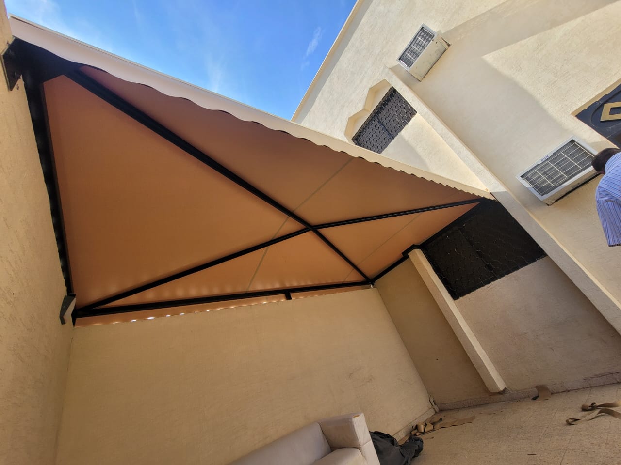 حداد مظلات وسواتر الاحساء 